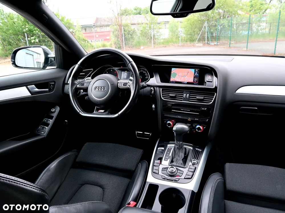 Audi A4 Avant 2.0 TDI DPF clean diesel multitronic S line Sportpaket - 34