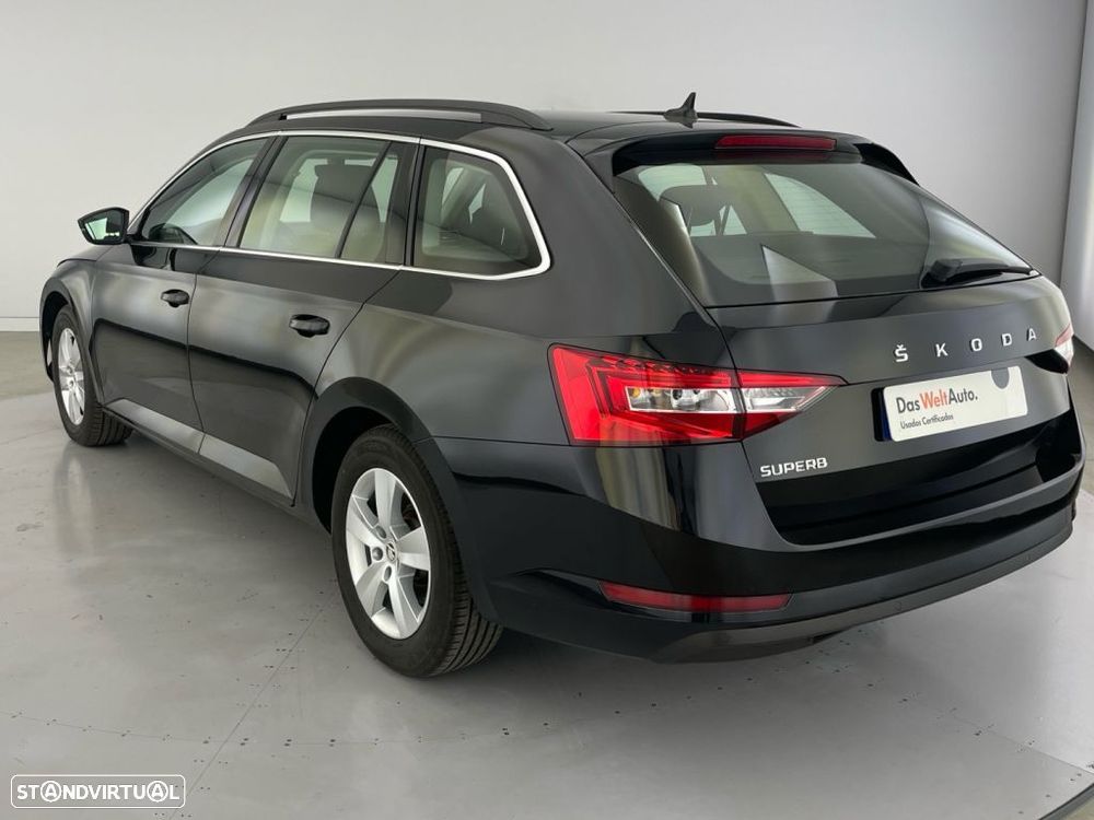 Skoda Superb Break 2.0 TDI Ambition DSG - 25