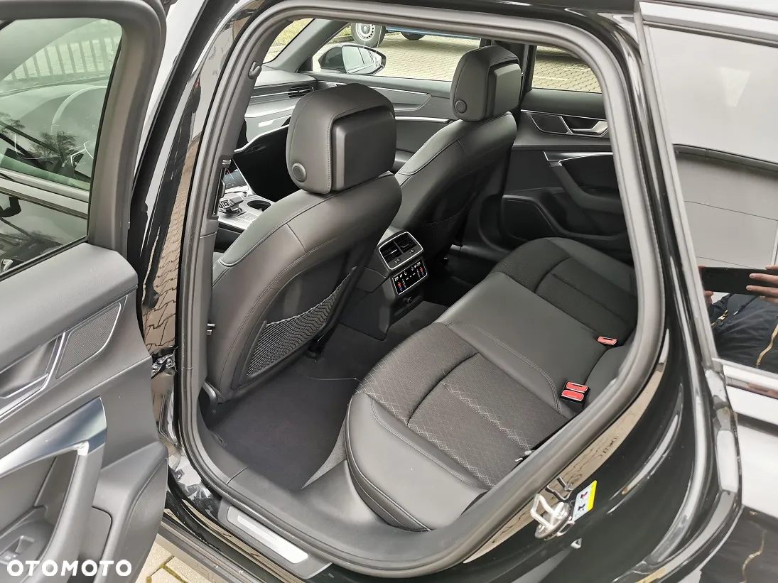 Audi A6 Allroad - 11