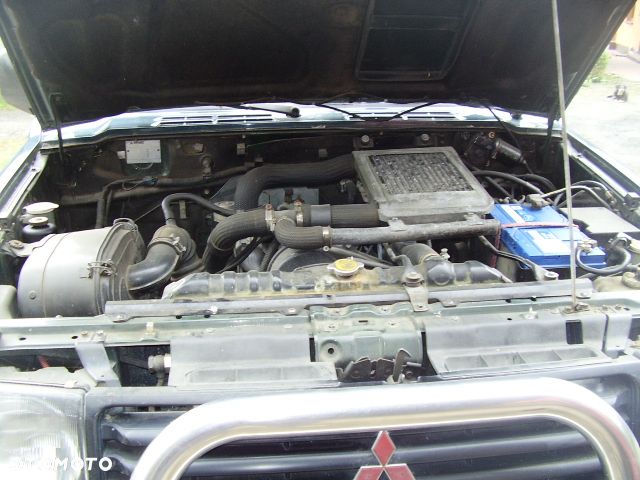Mitsubishi Pajero - 8