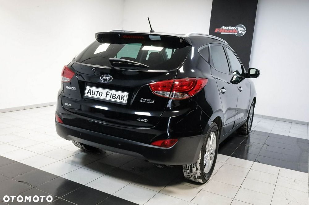 Hyundai ix35 - 11