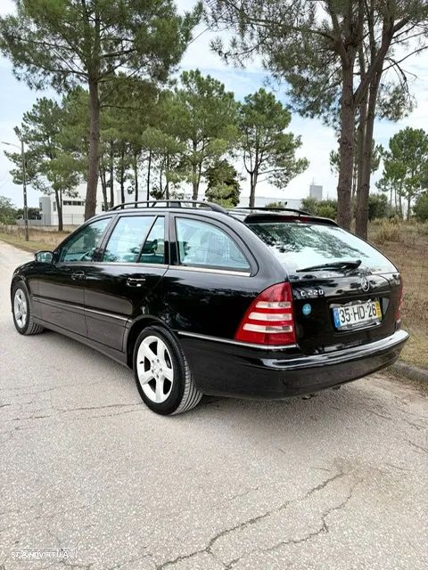 Mercedes-Benz C 220 T CDI Auto Avantgarde - 4