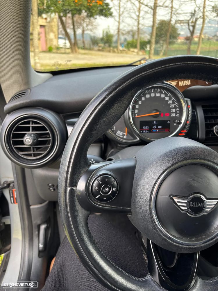 MINI 3 Portas One D Metropolitan - 18