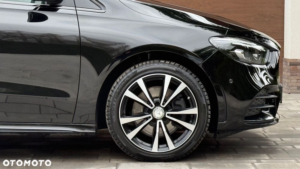 Mercedes-Benz Klasa B 250 e PHEV AMG Line 8G-DCT - 31