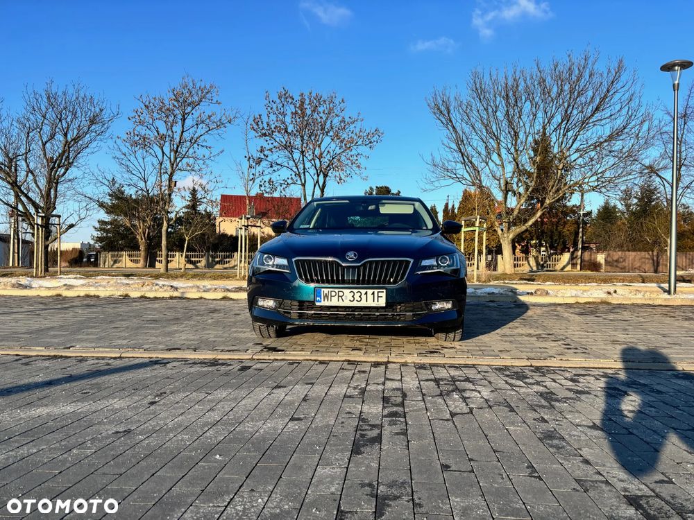 Skoda Superb 1.8 TSI Ambition DSG - 6