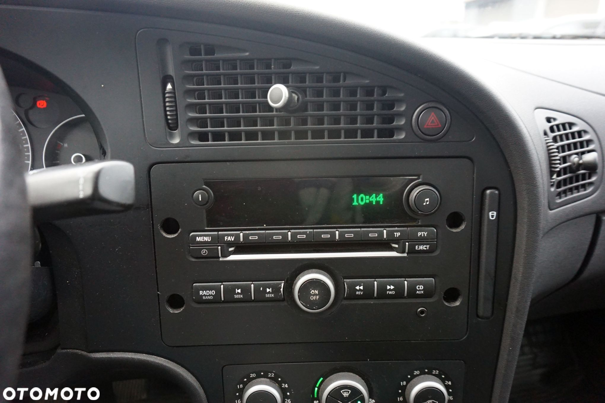 UCHWYT NA KUBEK CUPHOLDER 95 9-5 LIFT II 1.9 CDTI TID 12761889 EUROPA SAAB 2005-2010 - 2