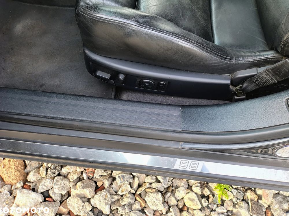 Audi S8 4.2 Quattro Tiptronic - 13