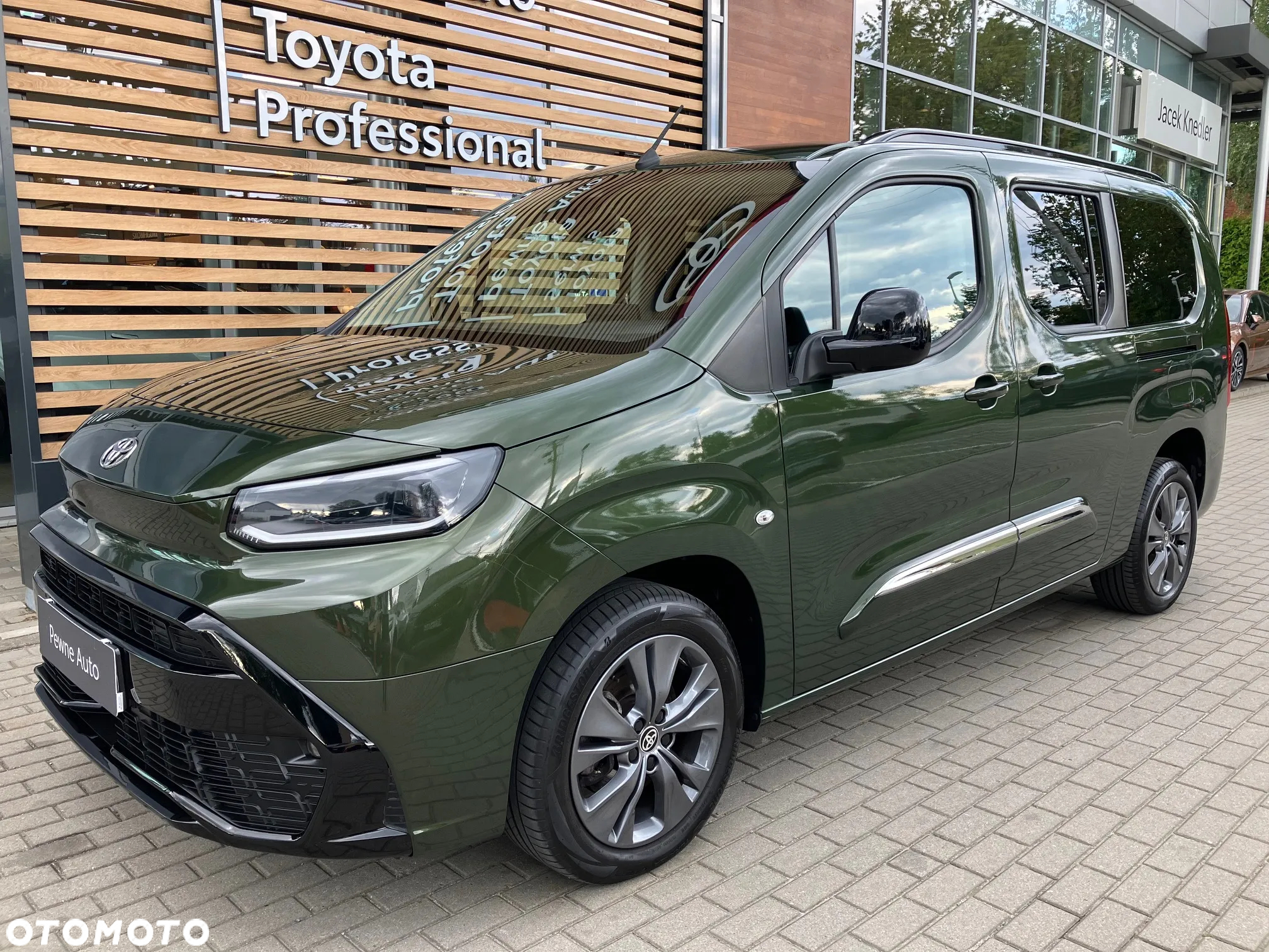 Toyota Proace City Verso 1.5 D-4D Family - 2