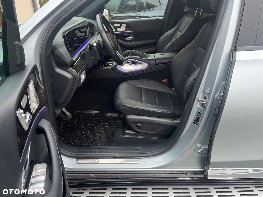 Mercedes-Benz GLE - 31