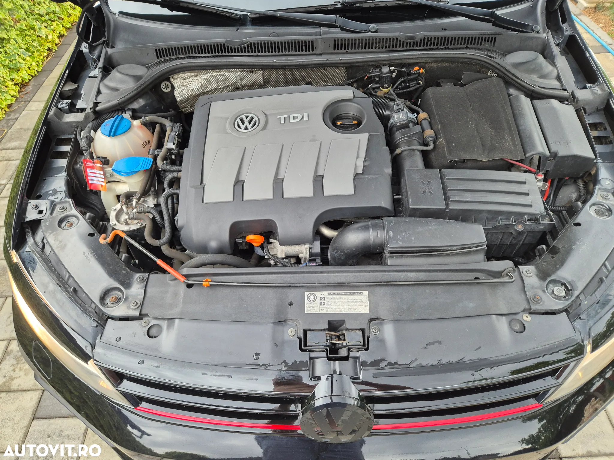 Volkswagen Jetta - 6