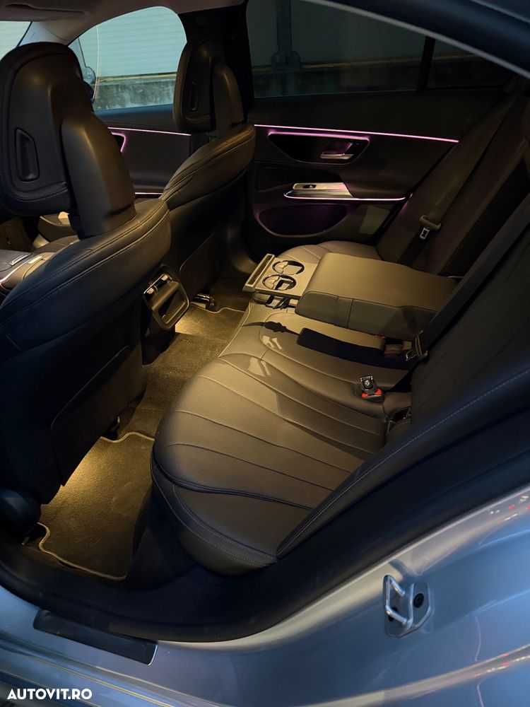 Mercedes-Benz E 220 d 4Matic 9G-TRONIC Edition AVANTGARDE - 10