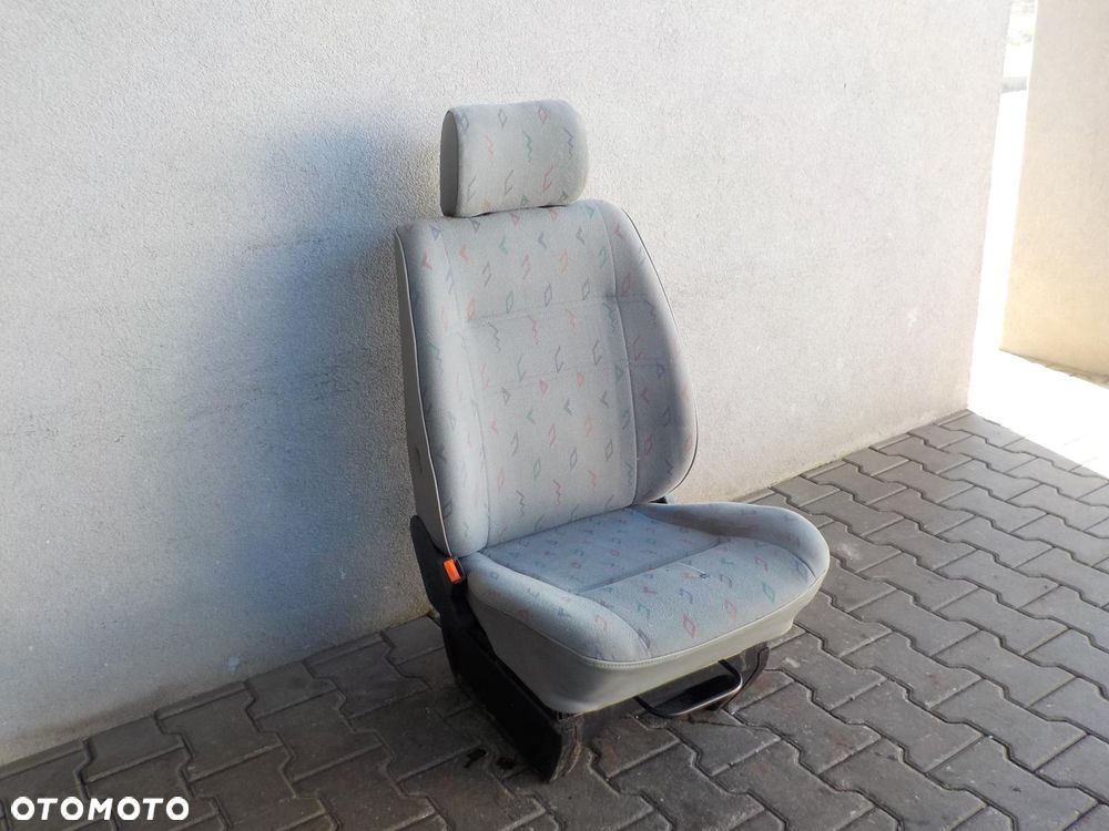 VW T4 FOTEL SIEDZENIE KIEROWCY - 1