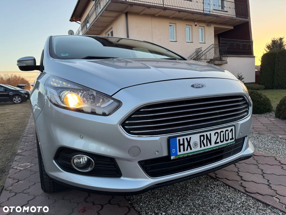 Ford S-Max 2.0 TDCi Titanium PowerShift - 13