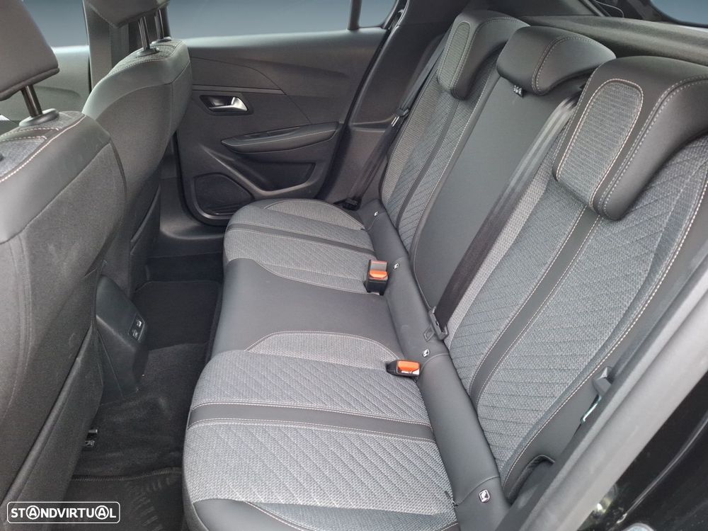 Peugeot e-208 51 kWh Allure - 14