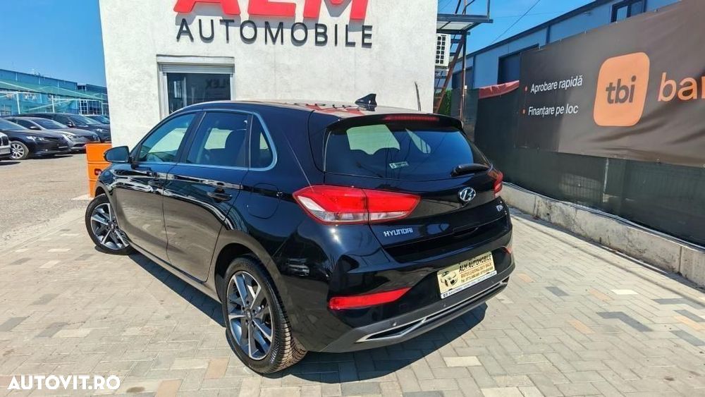Hyundai i30 - 9