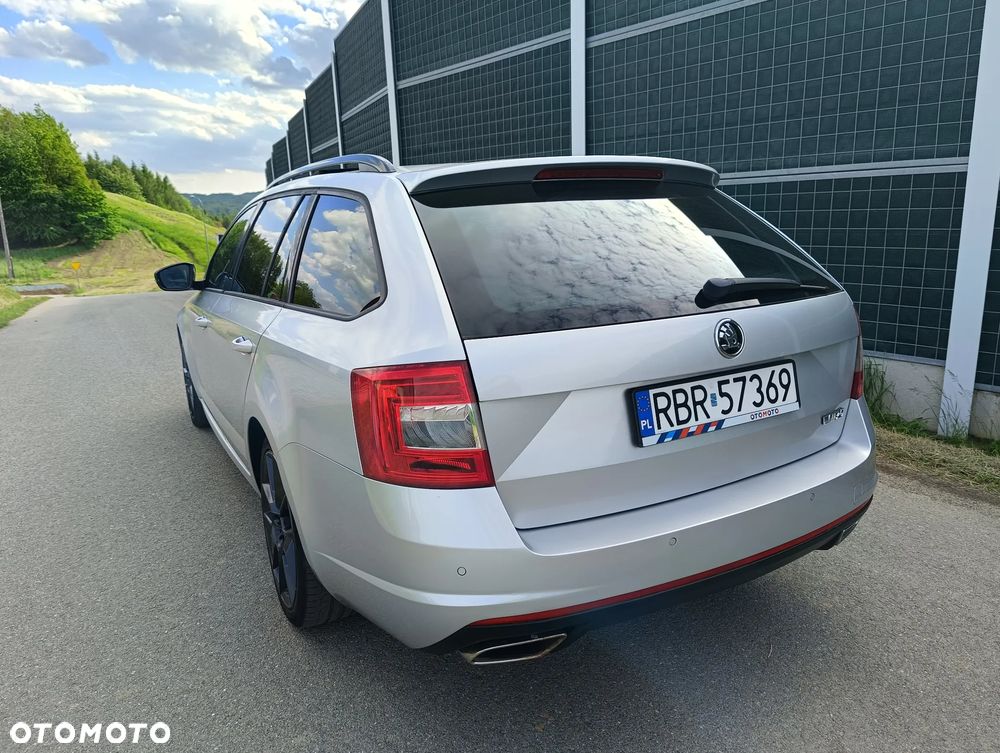 Skoda Octavia 2.0 TDI RS - 11