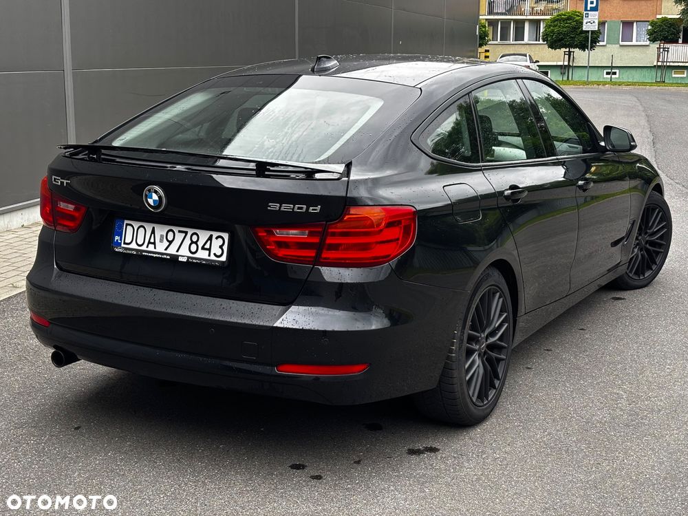 BMW 3GT 320d Sport Line - 3