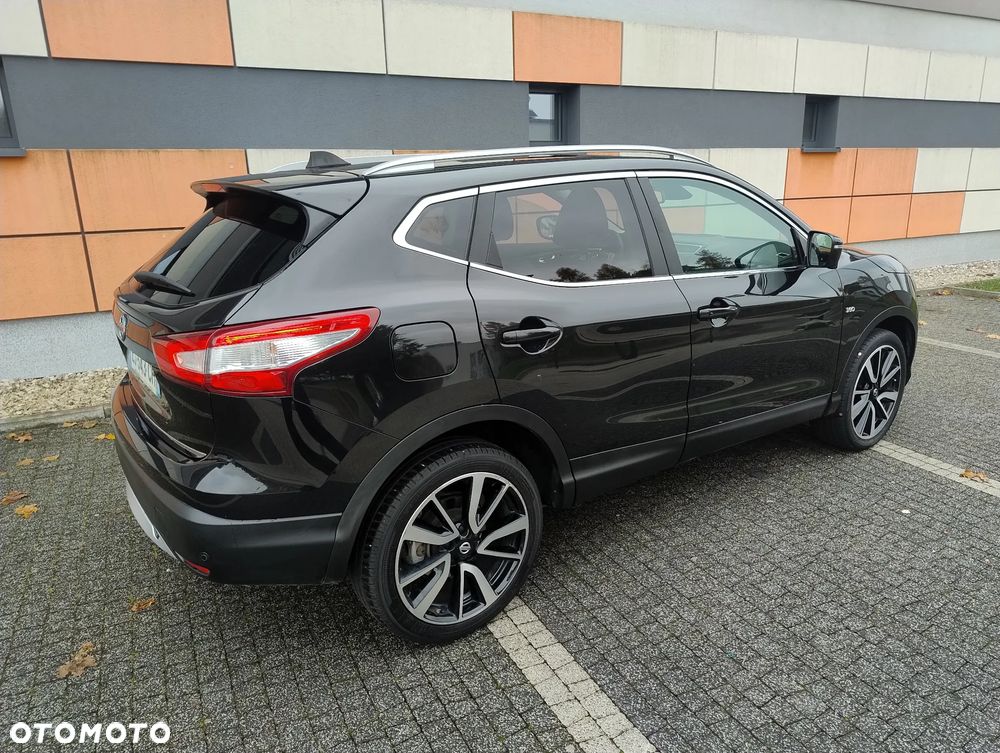 Nissan Qashqai 1.2 DIG-T 360 - 2