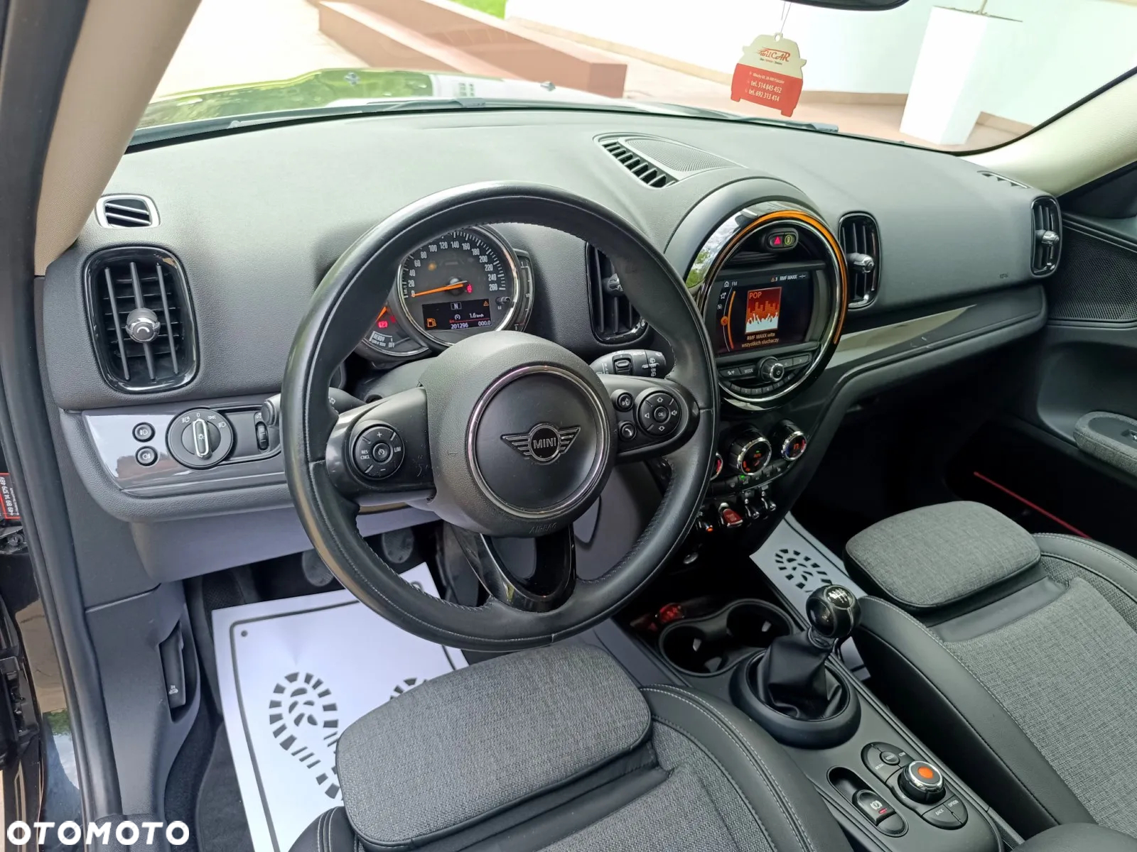 MINI Countryman One Blackyard - 25