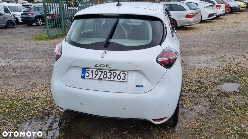 Renault Zoe - 11