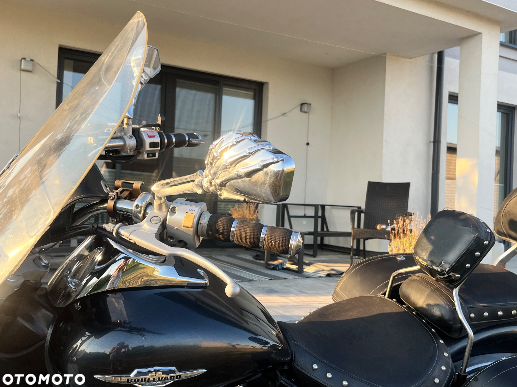 Suzuki Boulevard - 21