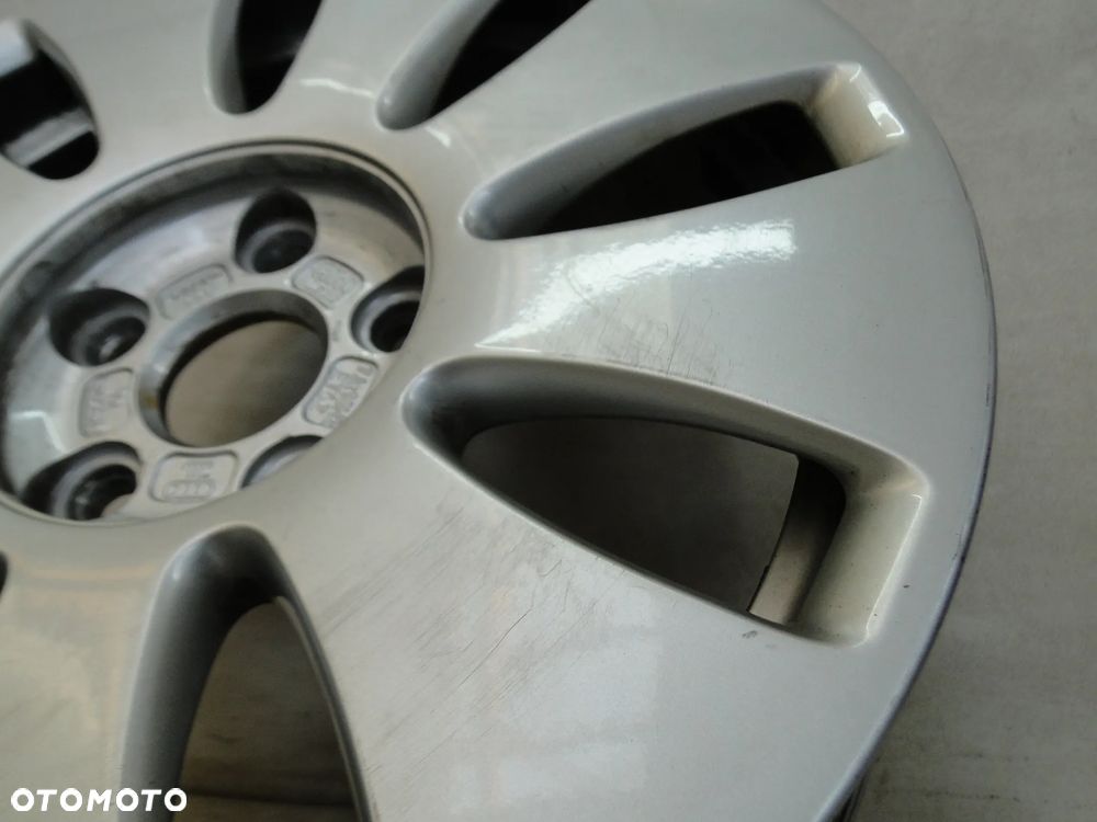 AUDI A4 B7 FELGA ALUMINIOWA 7x16 ET42 5x112 - 5