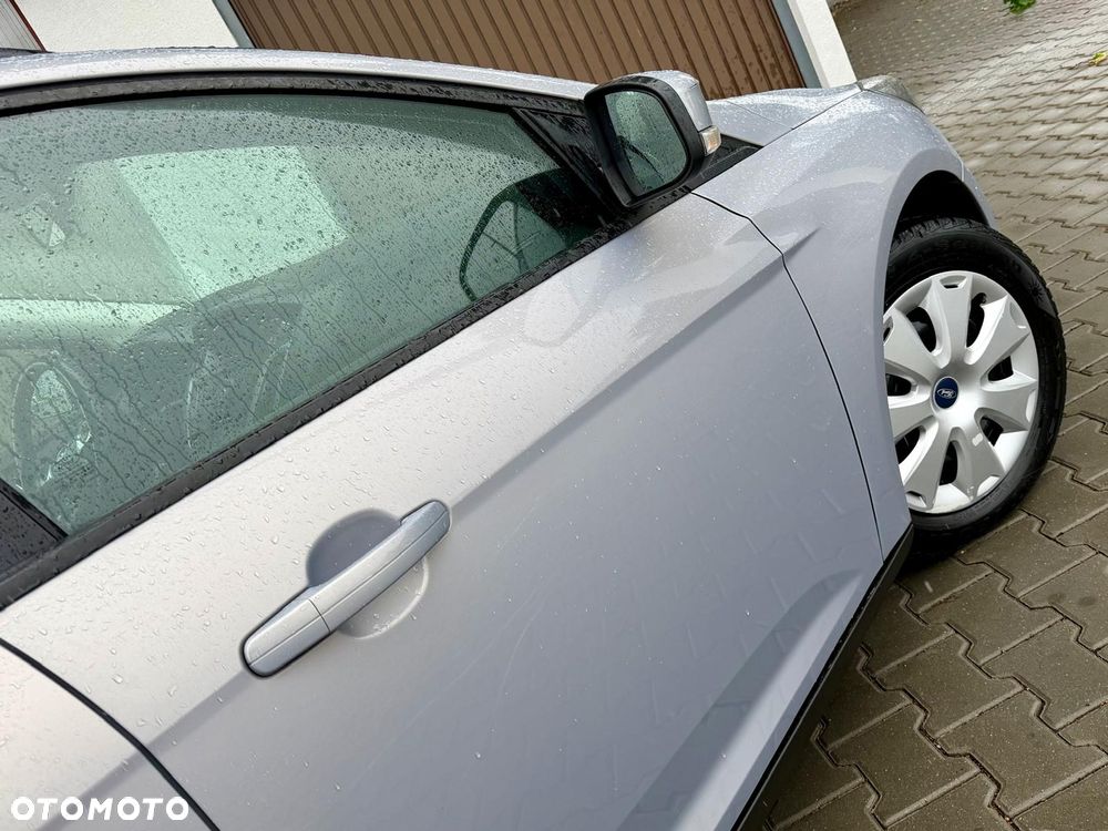 Ford Focus 1.0 EcoBoost Trend - 16