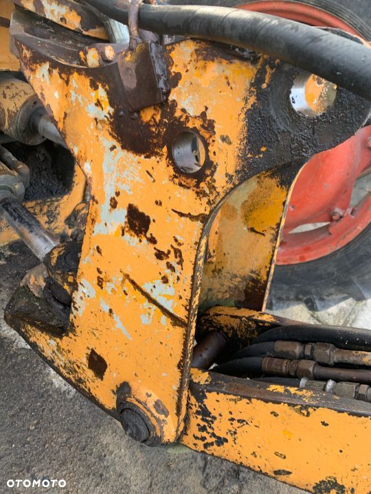 Konik, wieszak ramienia tylnego do koparko ładowarki CASE 580G, 580F - 1