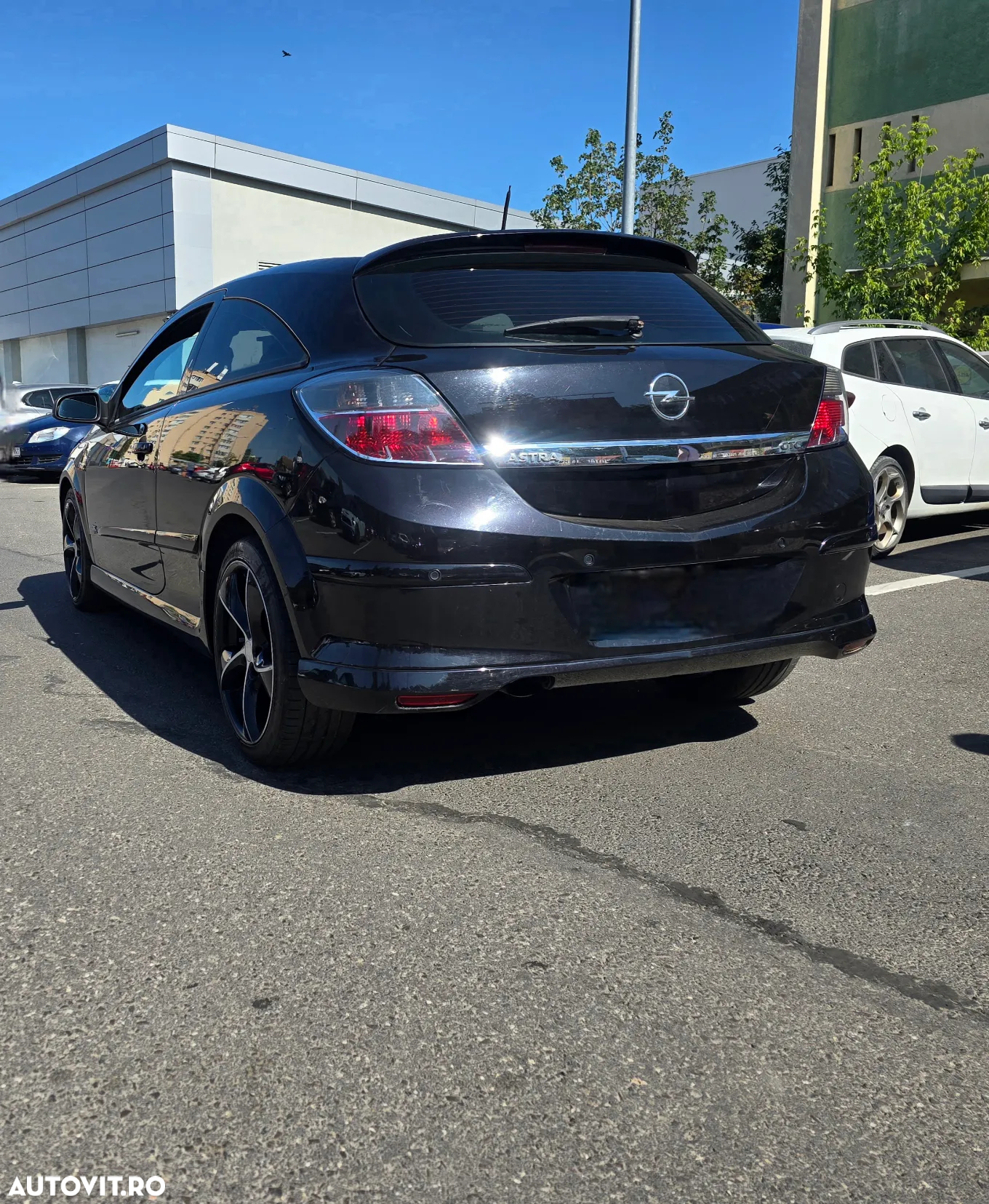 Opel Astra GTC 1.7 CDTI Sport - 8