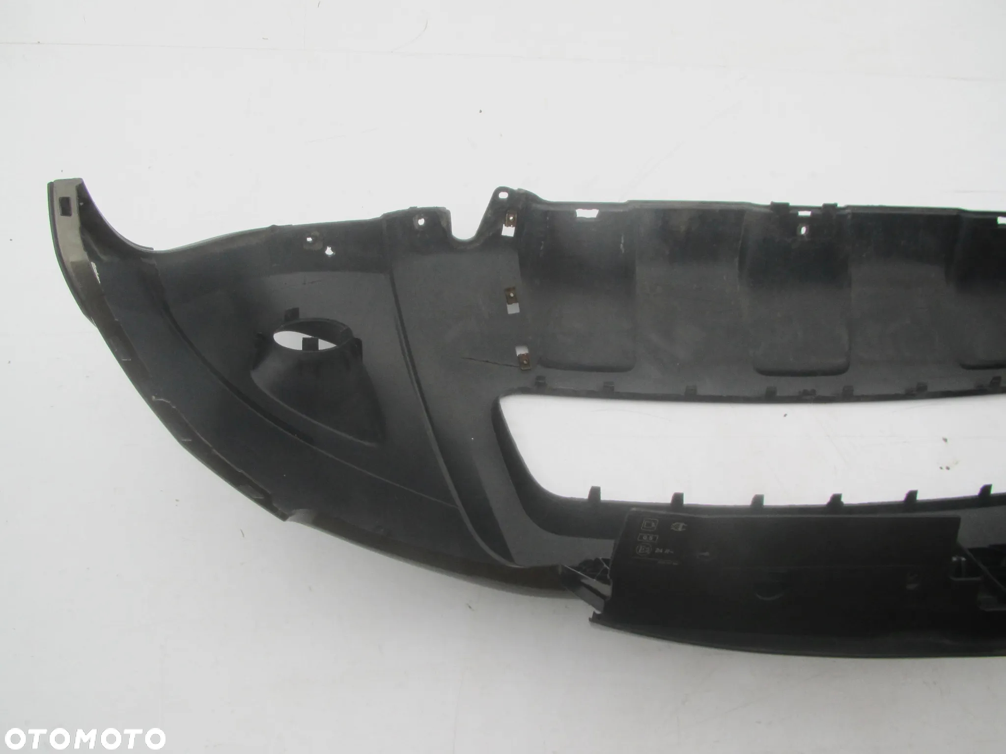 DACIA DUSTER HS 2010 - 2017 zderzak grill OE - 14