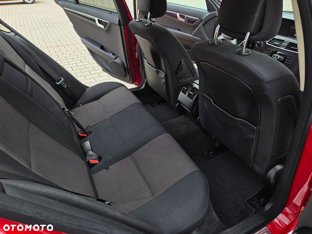 Mercedes-Benz Klasa C 250 CDI DPF BlueEFFICIENCY - 20