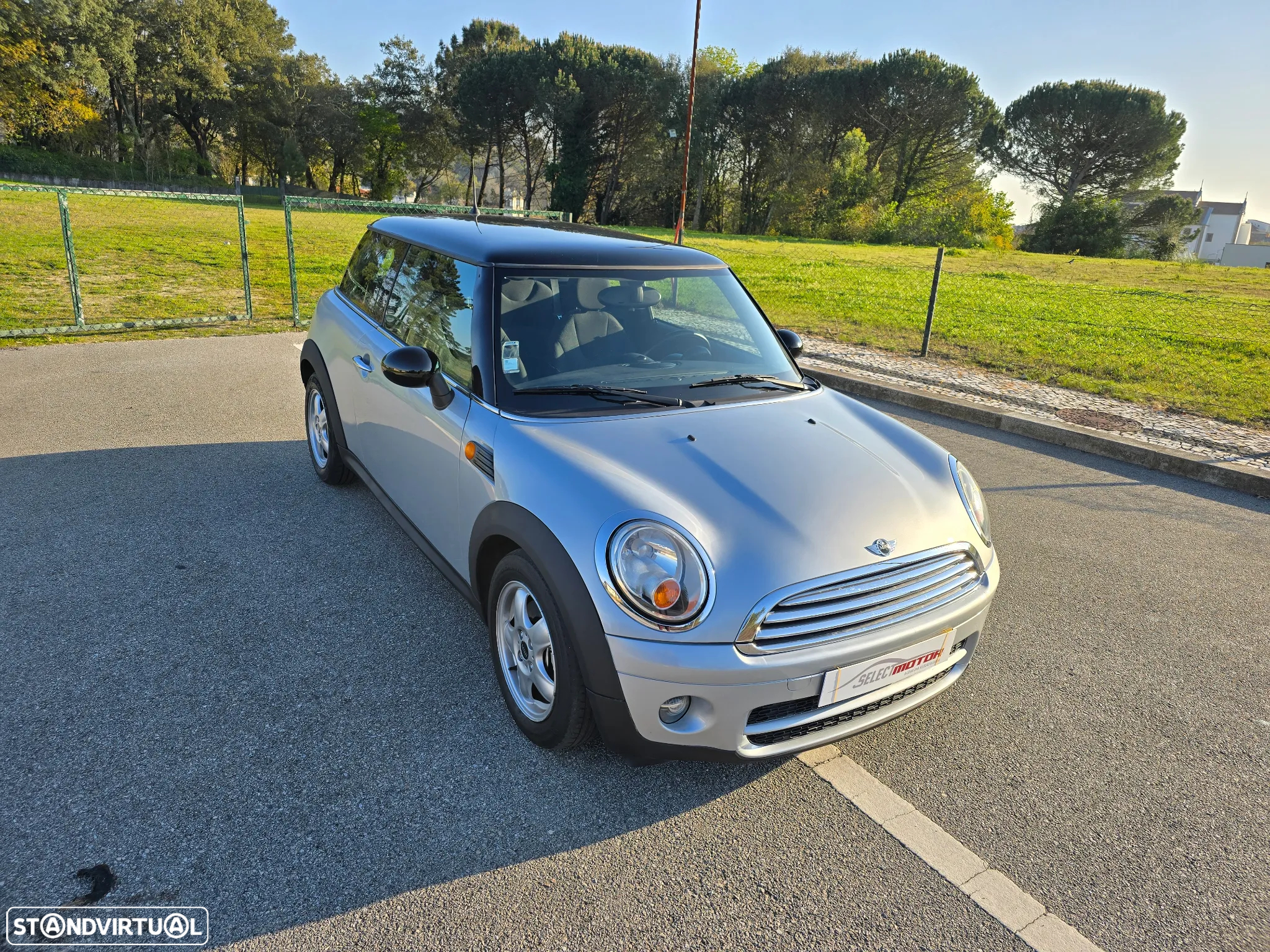 MINI 3 Portas Cooper D - 2