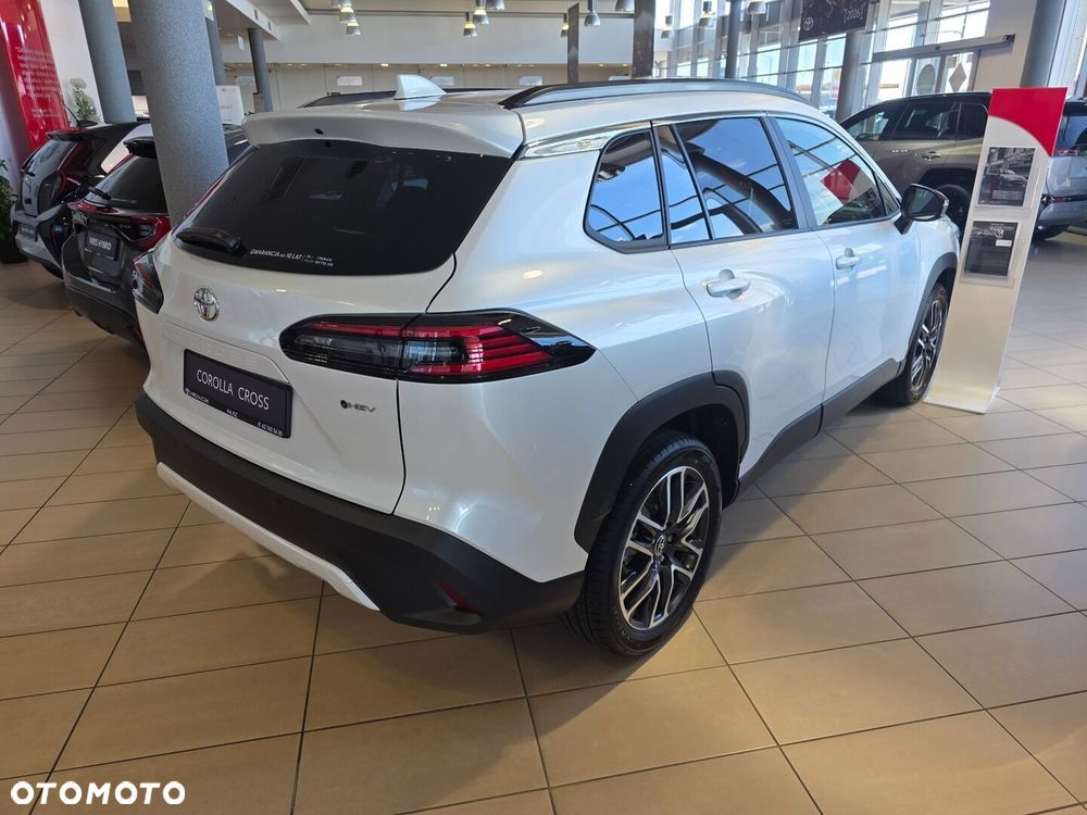 Toyota Corolla Cross - 4