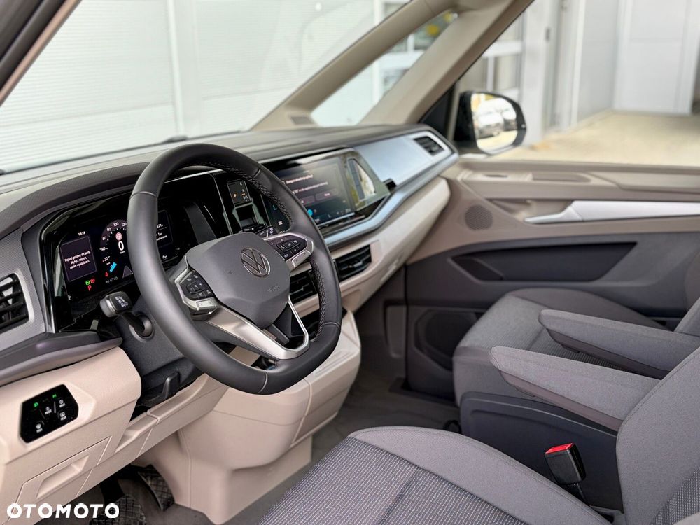 Volkswagen Multivan - 23