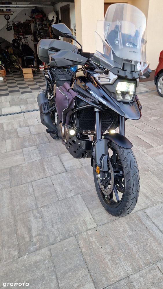 Suzuki DL - 12