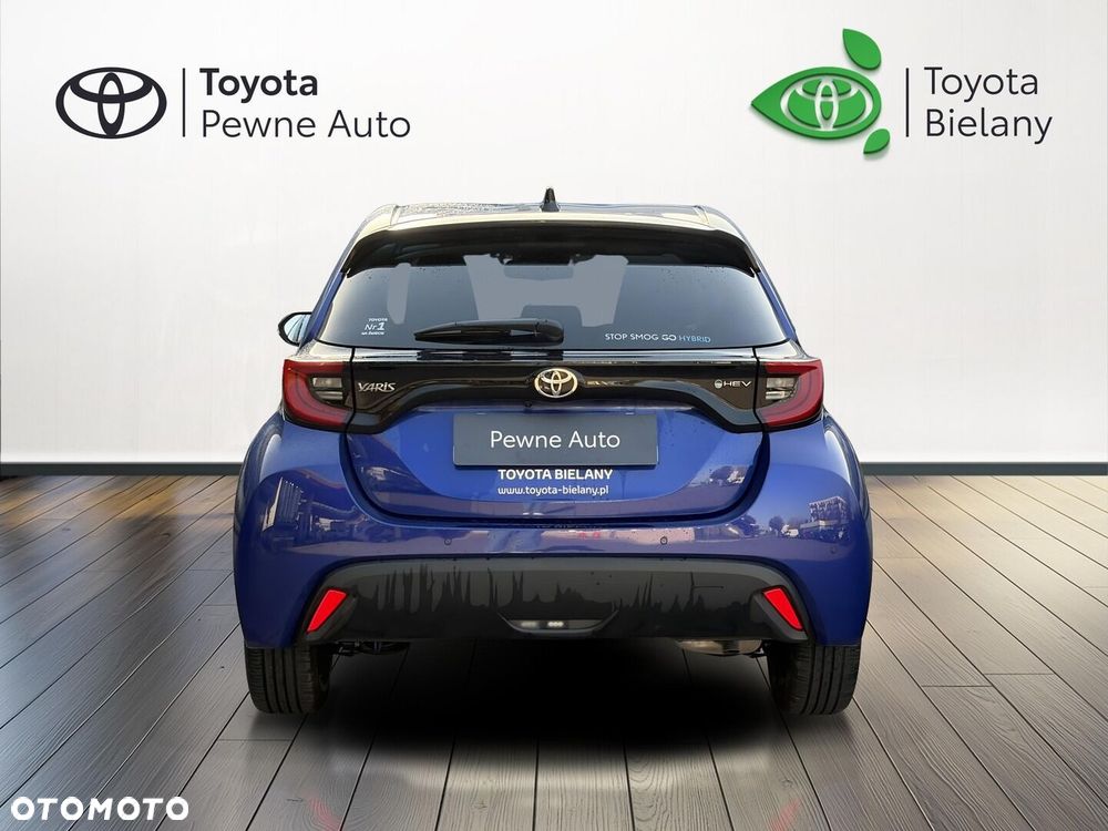 Toyota Yaris Hybrid 1.5 Style - 4