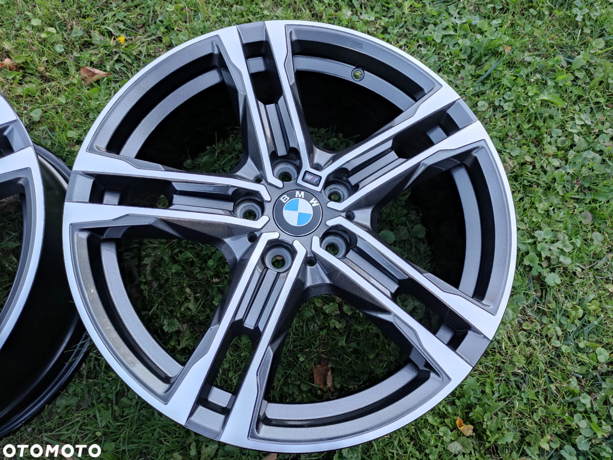Felgi BMW M-PAKIET 1 F40 2 F45 F46 X1 X2 18'' - 5