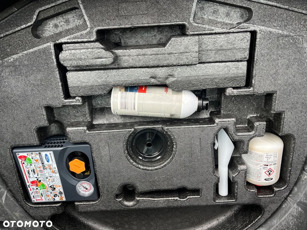 Ford Kuga 1.5 EcoBoost FWD Edition ASS GPF - 20