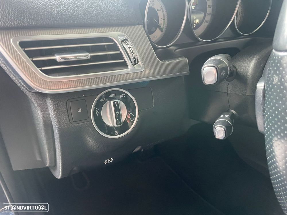 Mercedes-Benz E 300 Bluetec Hybrid Avantgarde - 31