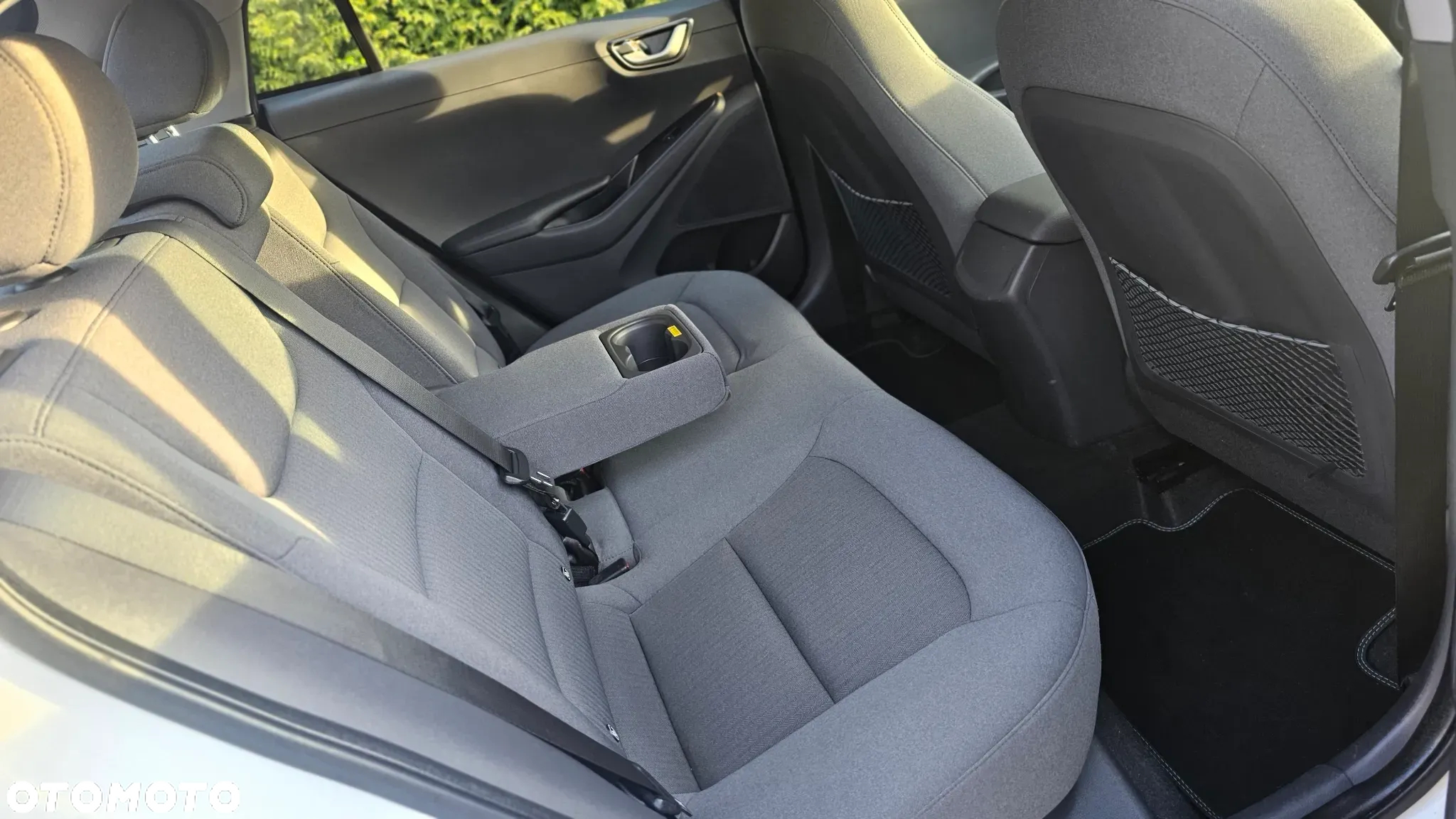 Hyundai IONIQ electric Premium - 7