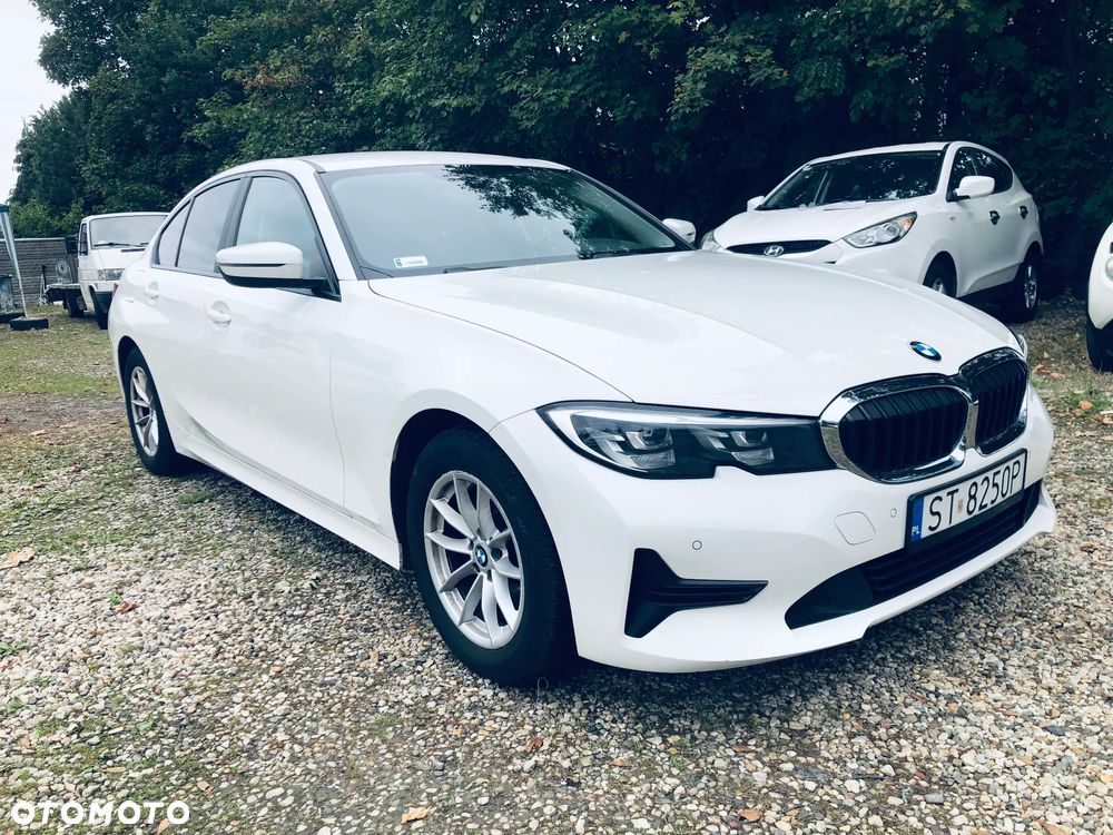BMW Seria 3 318d Business Edition - 9