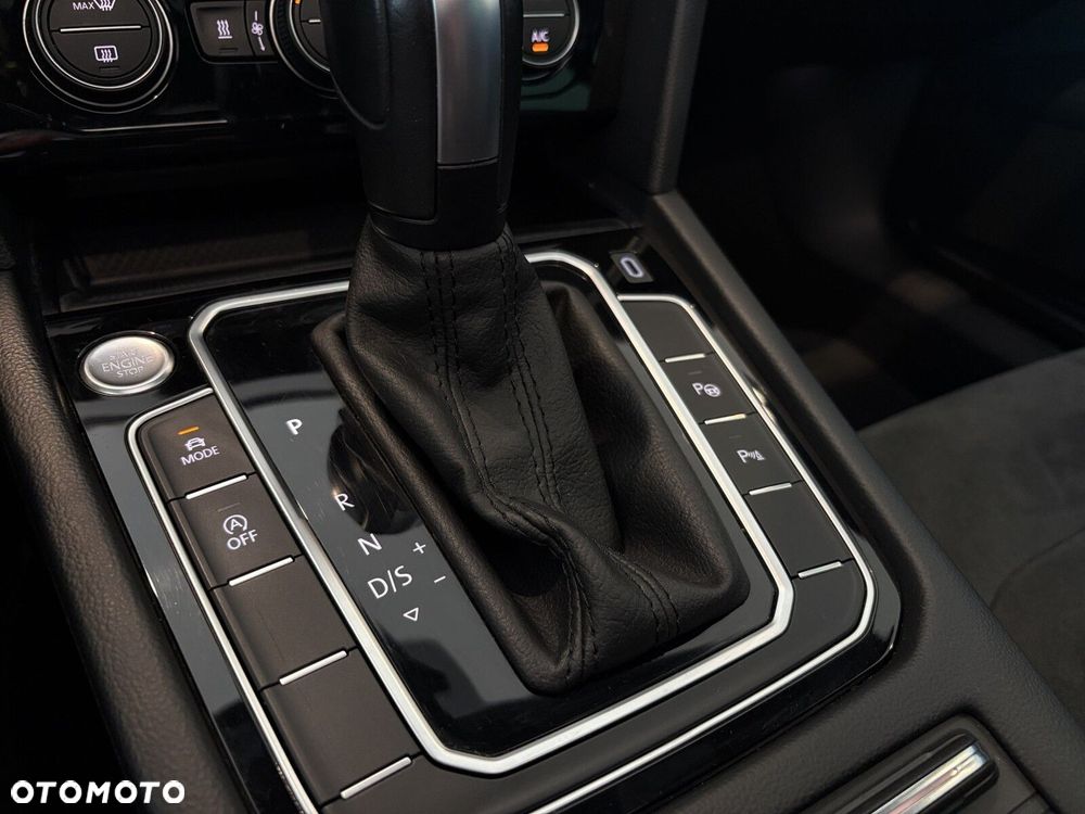Volkswagen Passat Variant - 24
