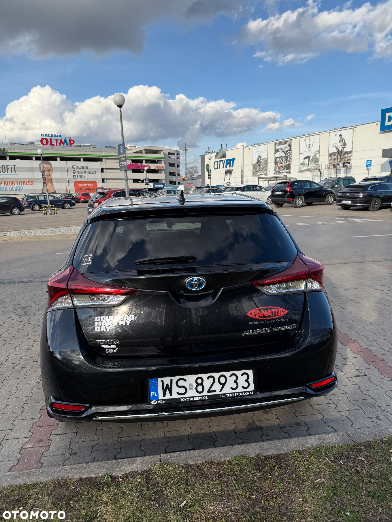 Toyota Auris Hybrid 135 Prestige - 6