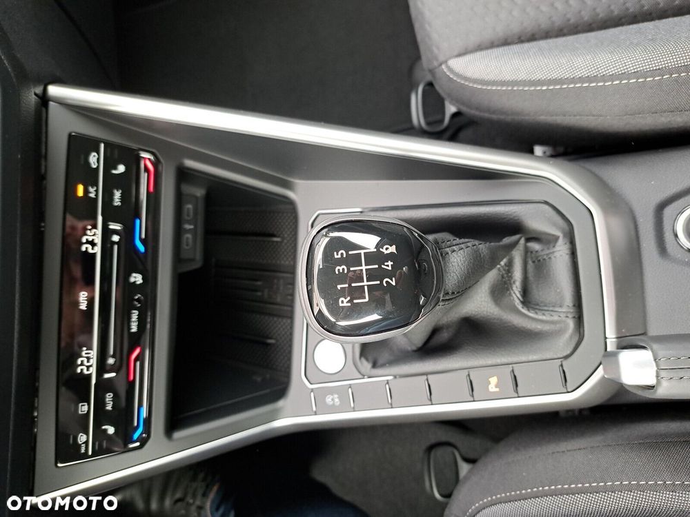 Volkswagen Taigo - 39