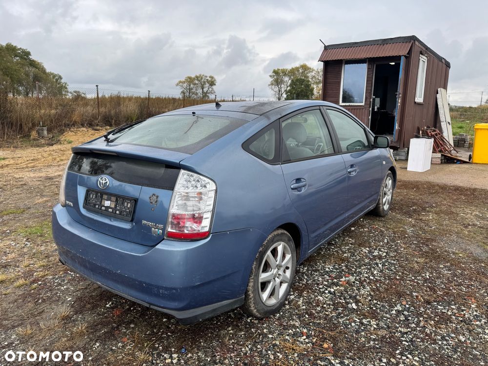 Toyota Prius 1.5 VVT-i Prestige - 5