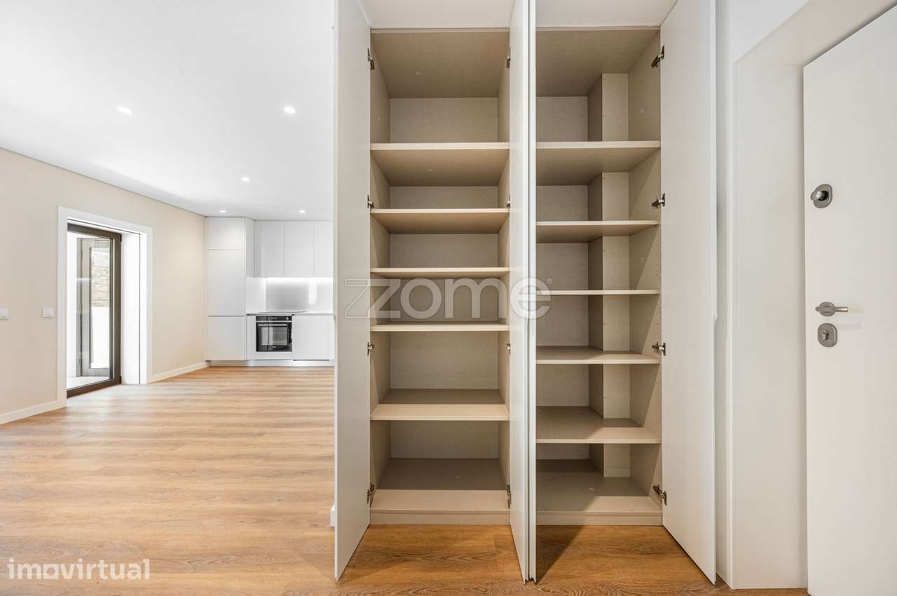 Apartamento T1+1 com jardim na rua Monte Cativo em Cedofeita, Porto - Grande imagem: 3/18