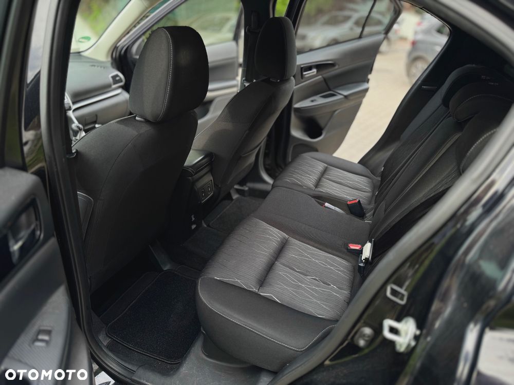 Mitsubishi Eclipse Cross 1.5 T Invite Plus - 17