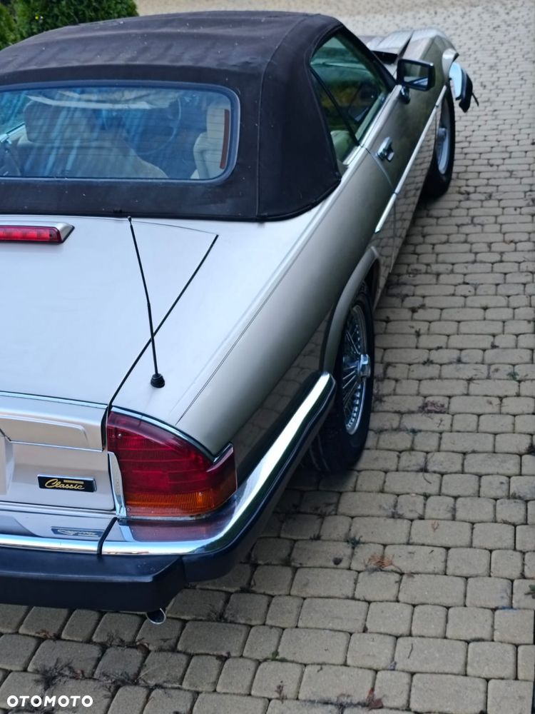 Jaguar XJS - 12