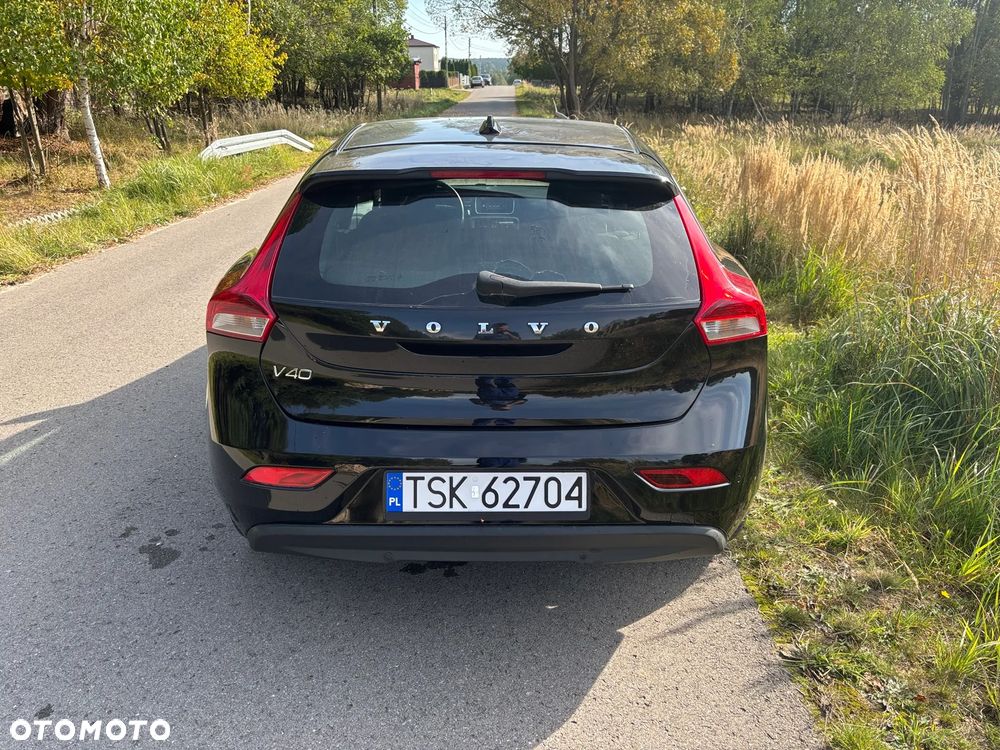 Volvo V40 2018 photo 4