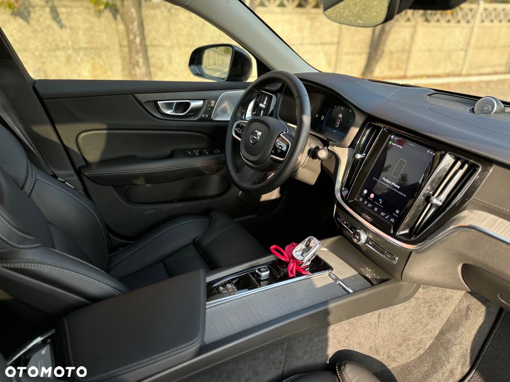 Volvo V60 B4 B Ultra Dark - 13